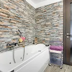 Belcantone Apartment *